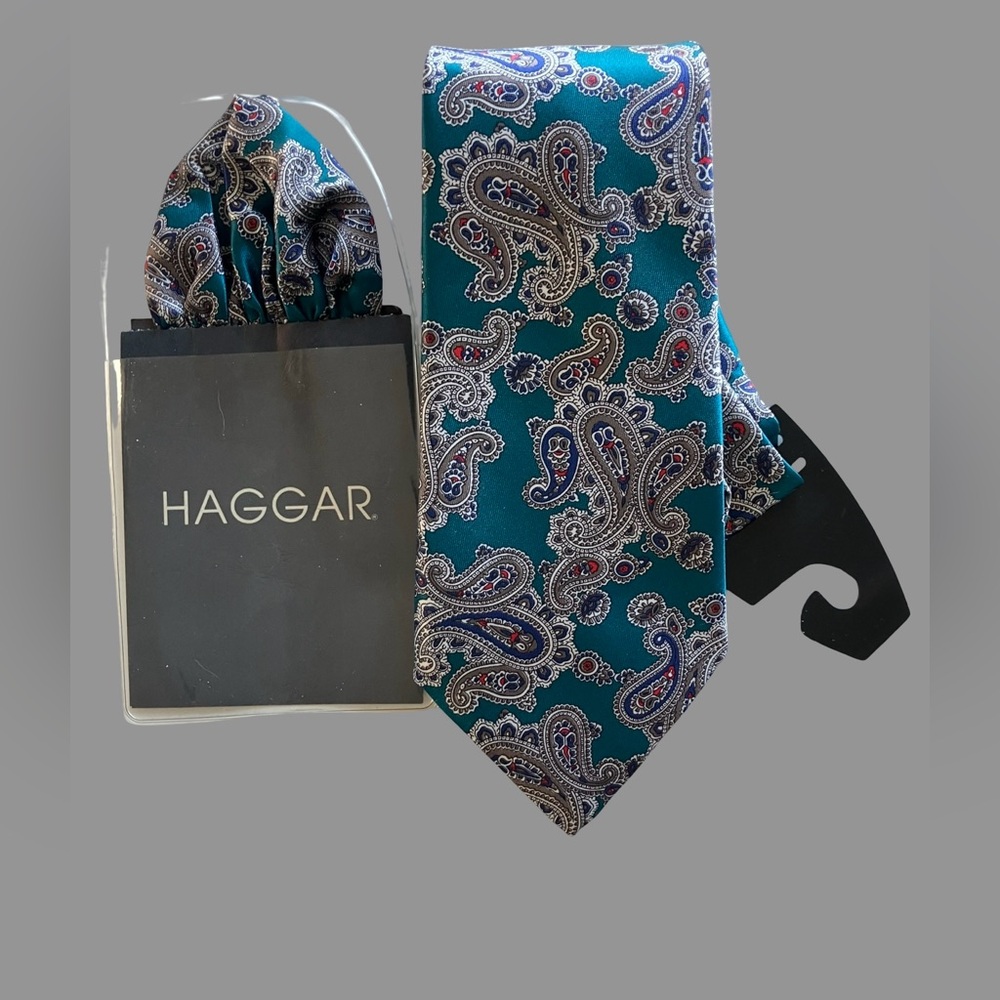 NEW Haggar Men Paisley Tie & Matching Pocket Square 2 Piece Set Multi Color